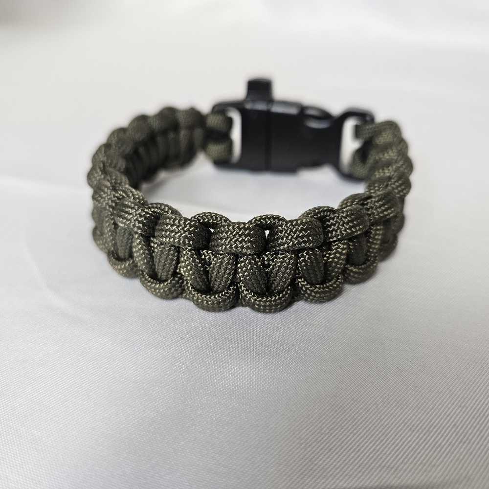 Handmade‎ Olive Green 550 Paracord Bracelet Size 8.5"
